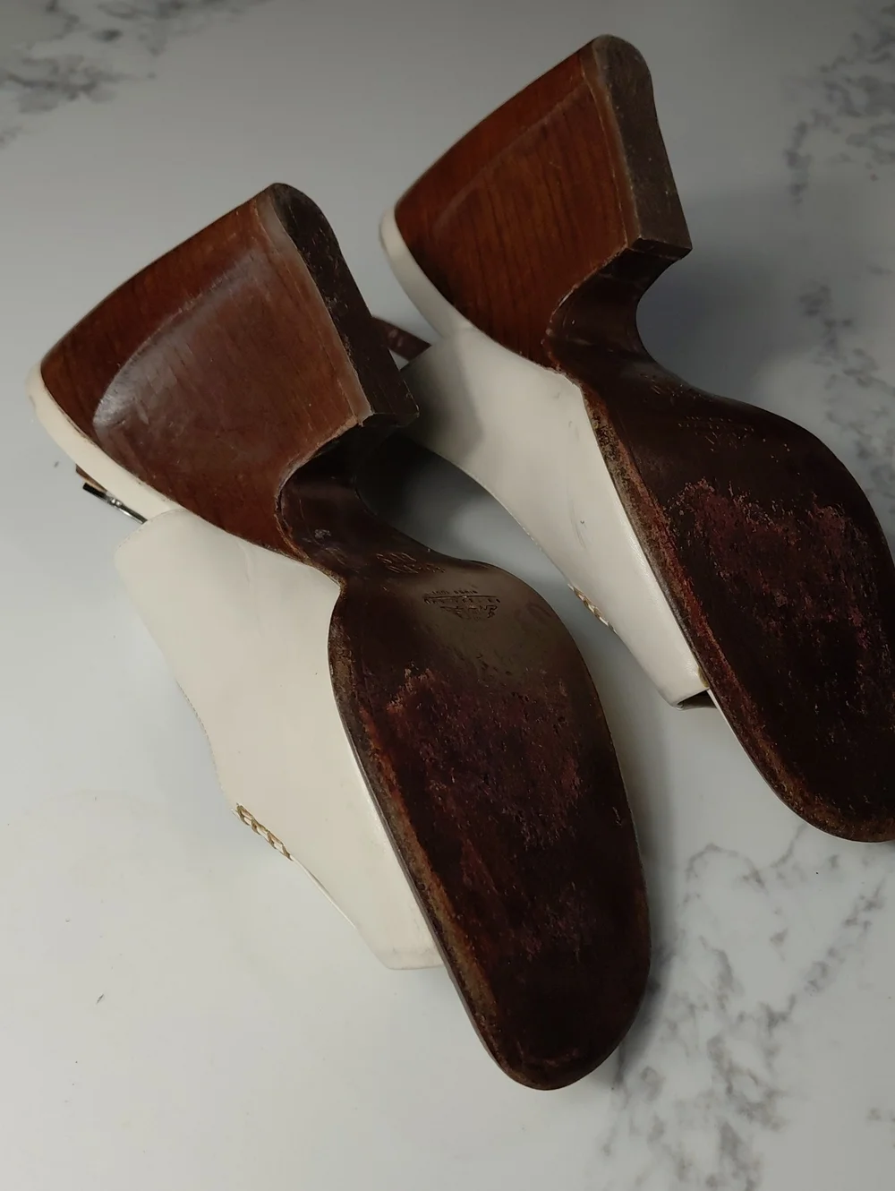 EUROPEAN BALLY LEATHER SLING BACK HEELS US Sz8